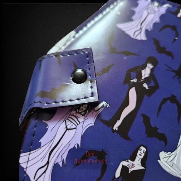 Purple Coffin Wallet Ladies of Horror Bats Cult Classic Movie Halloween Goth Alt - Picture 7 of 7